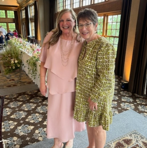 Mother of the Bride or wedding guest - two piece flowy chiffon dress - 20W - Picture 2 of 3